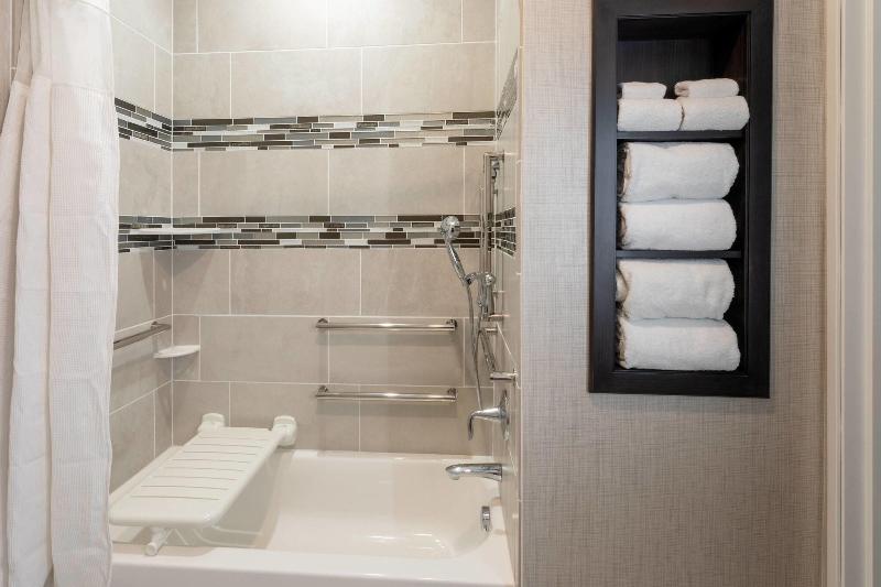스탠다드 스튜디오 킹침대, Residence Inn By Marriott St. Cloud