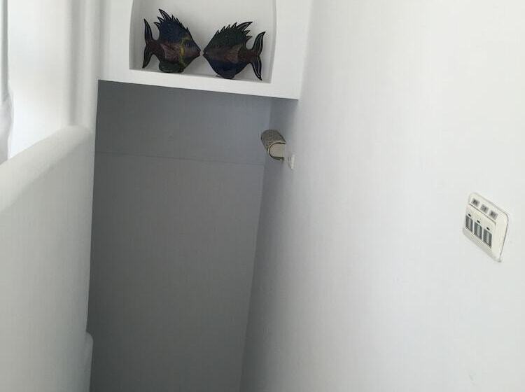 اتاق لوکس چهار تخته, Summerwings