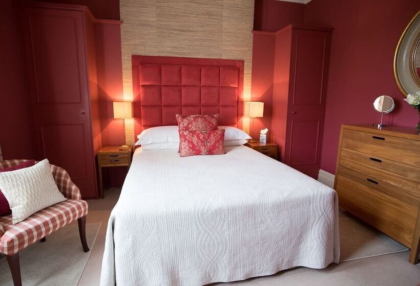 Номер Премиум, Lypiatt House