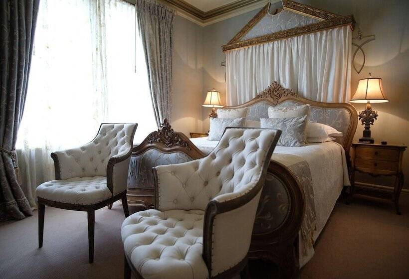 Номер Премиум, Lypiatt House