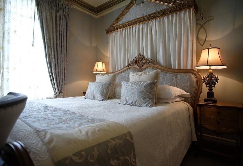 Номер Премиум, Lypiatt House