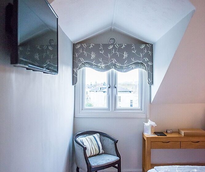 Номер Премиум, Lypiatt House