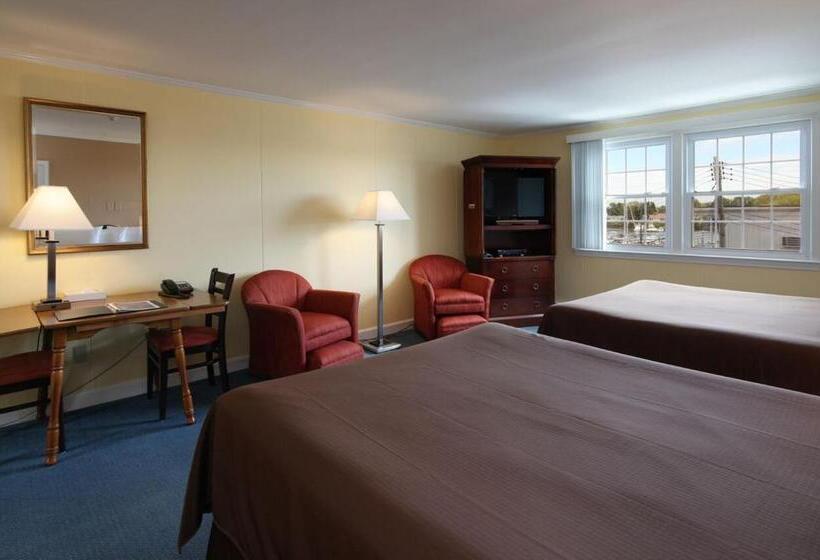 Номер Deluxe, Cape Cod Harbor House Inn