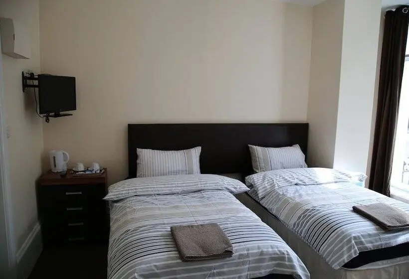 اتاق استاندارد, Portsmouth Budget Hotels   All Rooms Are En Suite