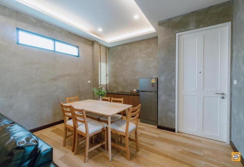 חדר משפחתי נוף לגינה, Blue River Resort