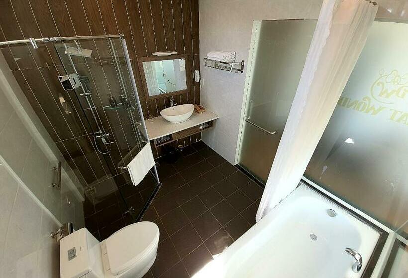 اتاق پریمیوم با چشمانداز دریاچه, Dalat Wonder  Resort