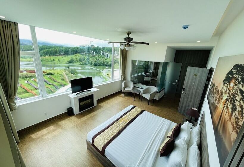 اتاق پریمیوم با چشمانداز دریاچه, Dalat Wonder  Resort