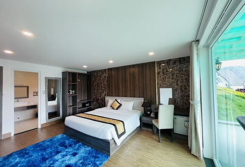 اتاق پریمیوم با چشمانداز دریاچه, Dalat Wonder  Resort