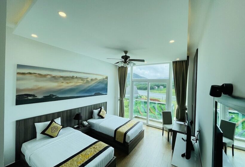 اتاق لوکس با چشمانداز دریاچه, Dalat Wonder  Resort