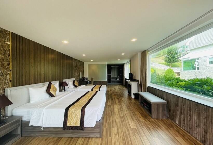 اتاق لوکس سه تخته, Dalat Wonder  Resort