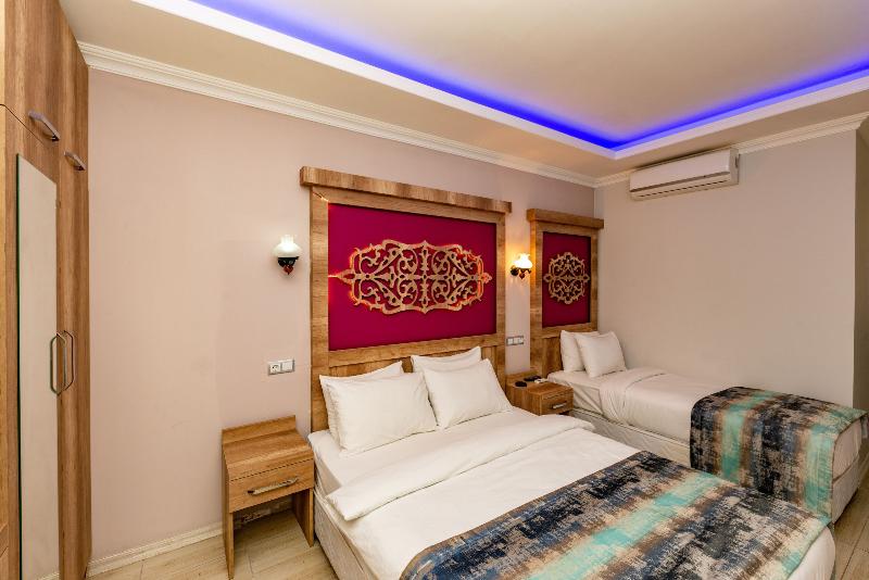 اتاق استاندارد سه نفره, Linda Expo Palace