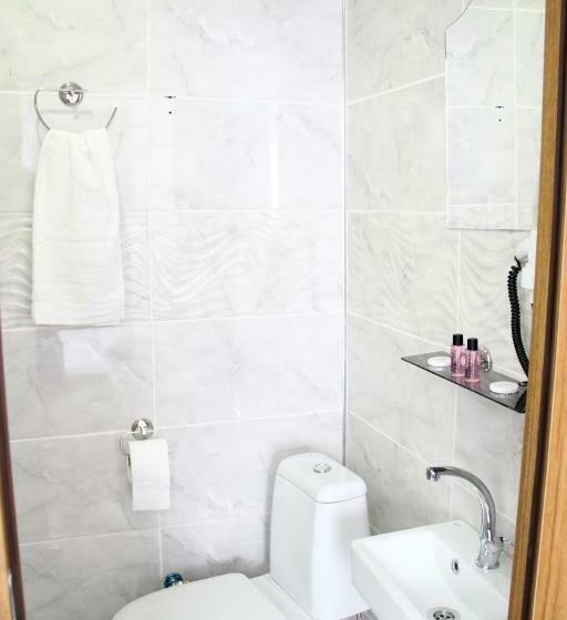 اتاق اکونومی یک تخته, Marpalace