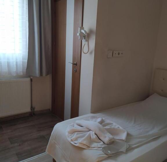اتاق استاندارد یک نفره, Marpalace