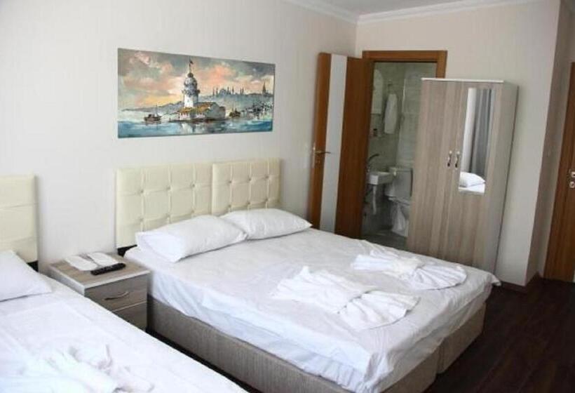 اتاق ساده سه نفره, Marpalace