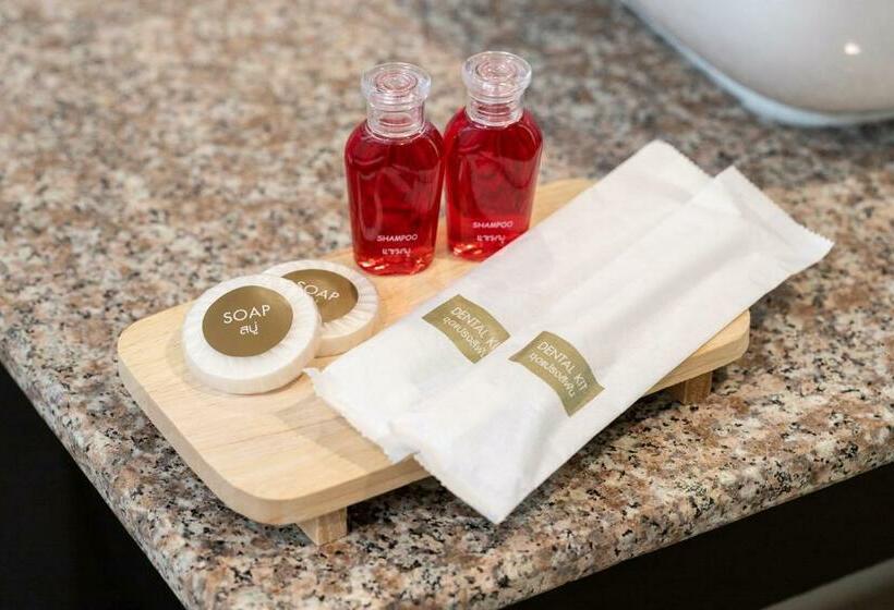 غرفة سوبيريور سرير كينج, O2 Hotel Lopburi