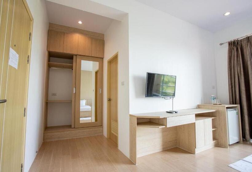 غرفة سوبيريور سرير كينج, O2 Hotel Lopburi