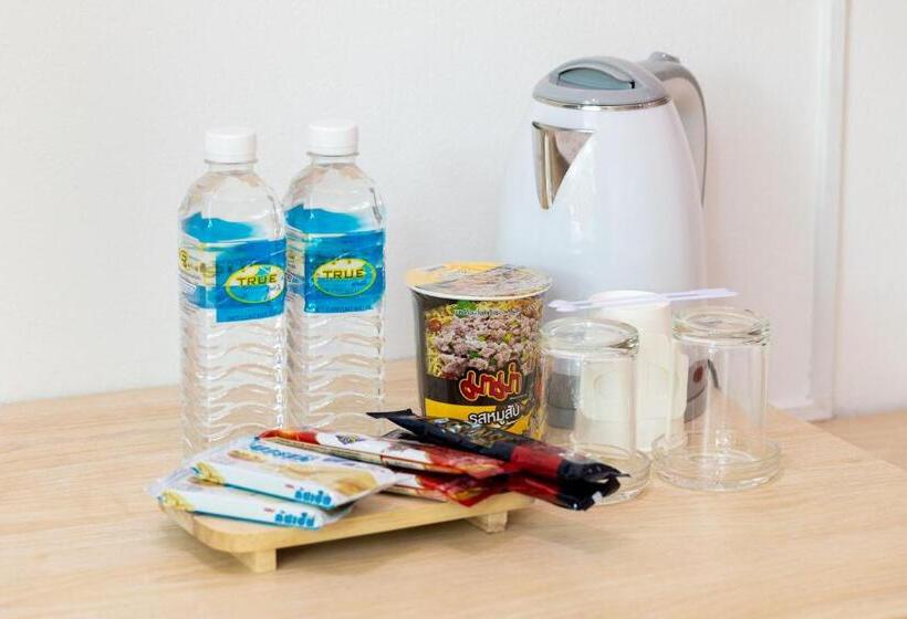 غرفة سوبيريور, O2 Hotel Lopburi