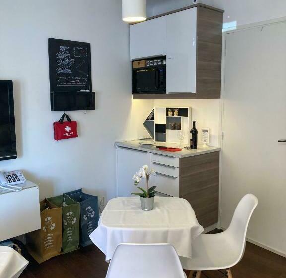 اتاق استاندارد با تراس, Cannes City B&b