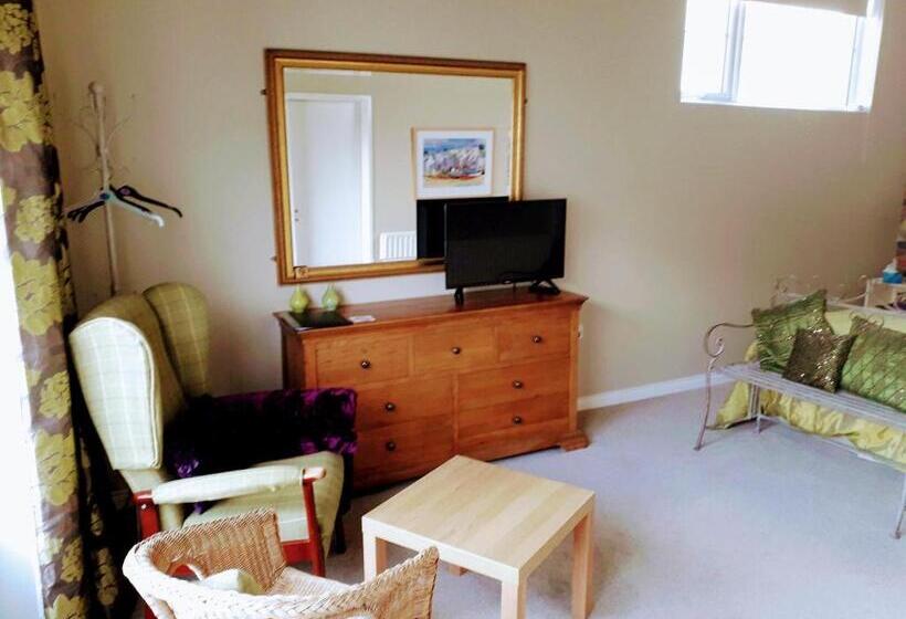 Номер Стандарт, Greencastle B&b