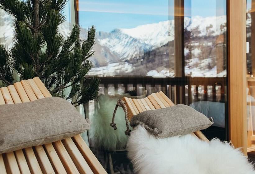 景色の見えるデラックスルーム, Lodji