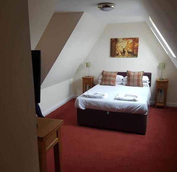 스탠다드 룸, The Station