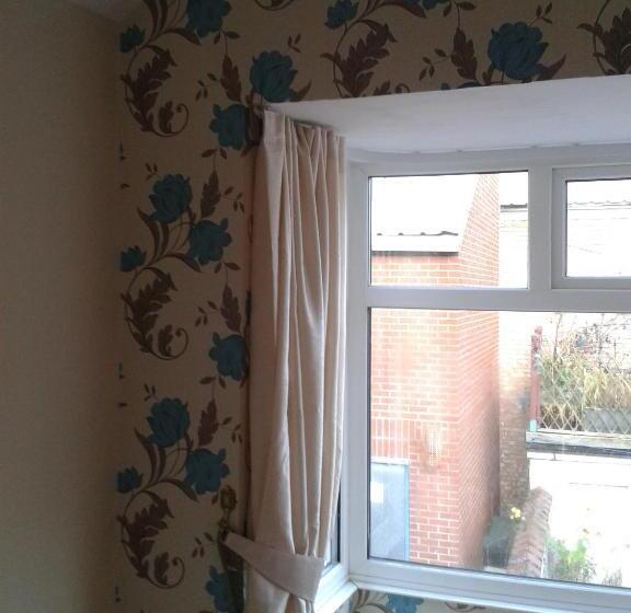 Standardrum, St Hilda Guest House