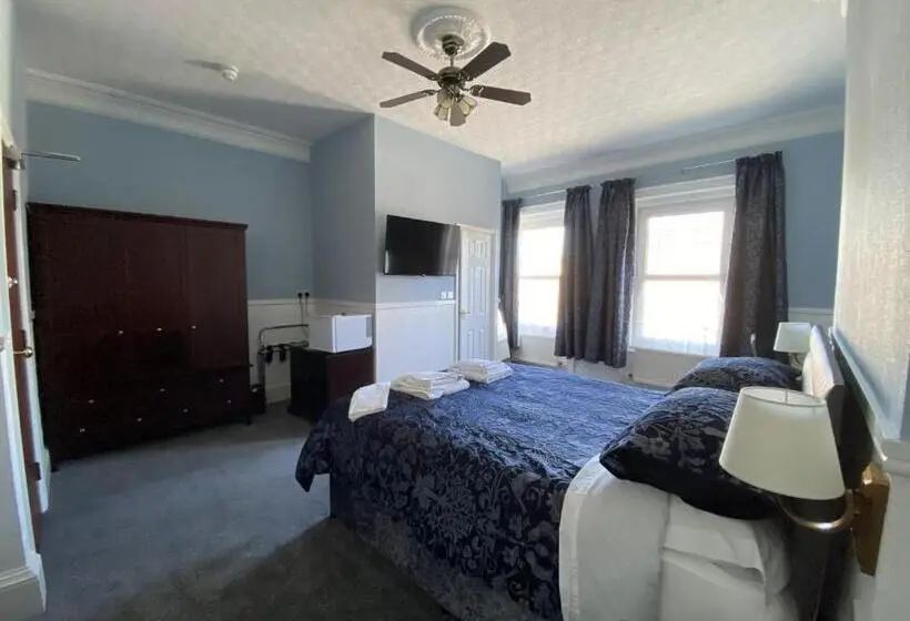 スーペリアールーム, The Winchester