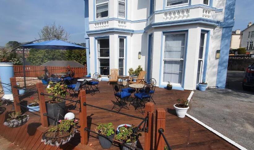 キングサイズベッドのスタンダードルーム, Tor Dean Guest House