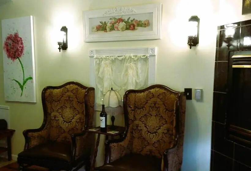 キングサイズベッドのスイートルーム, Rock Cottage Gardens B&b