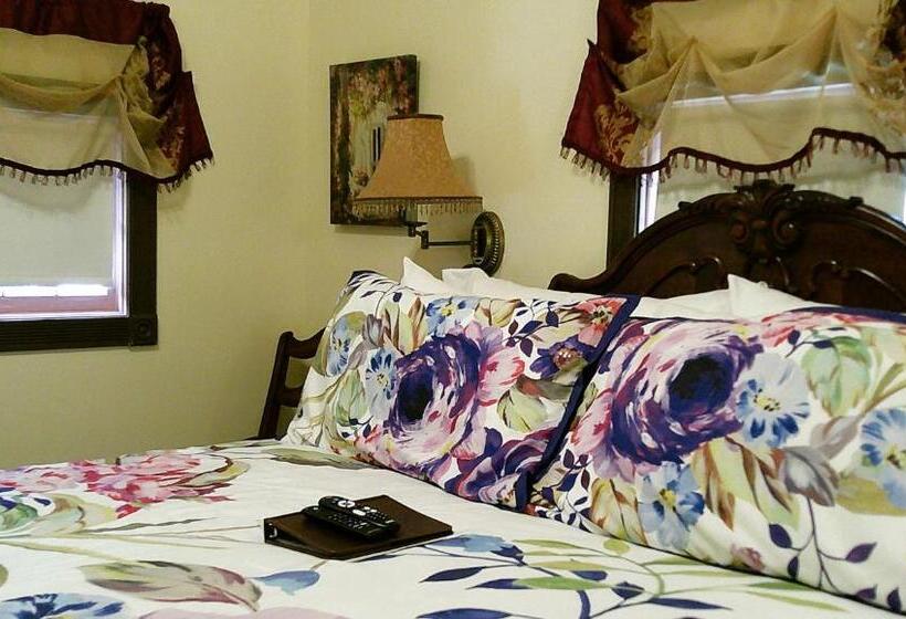 سوئیت با تخت بزرگ, Rock Cottage Gardens B&b