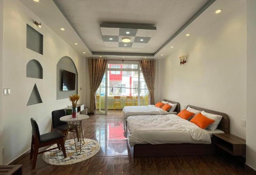 バルコニー付スタンダード４ベッドルーム, Dalat Friendly Fun