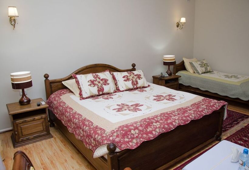 חדר סטנדרט, Jipek Joli Inn