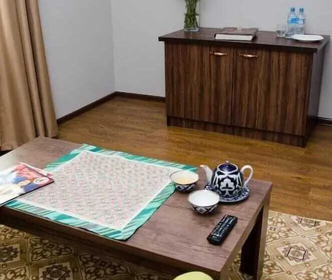 スーペリアールーム, Jipek Joli Inn