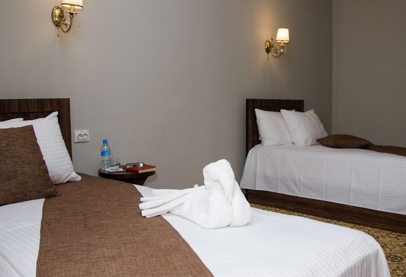 חדר סופריור, Jipek Joli Inn