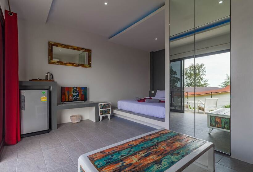 Bungalow Deluxe, La Plage Resort & Beach Club