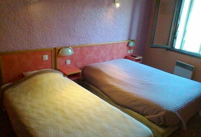 غرفة قياسية ثلاثية, Hôtel Restaurant Les Alizes Loriol Le Pouzin