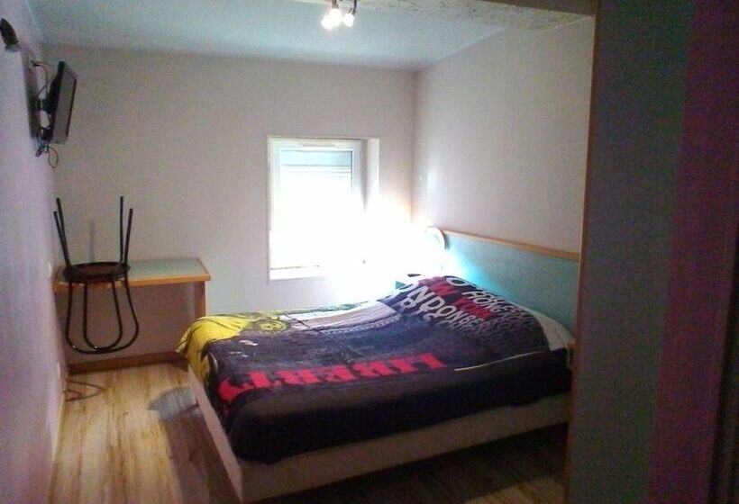 غرفة قياسية, Hôtel Restaurant Les Alizes Loriol Le Pouzin