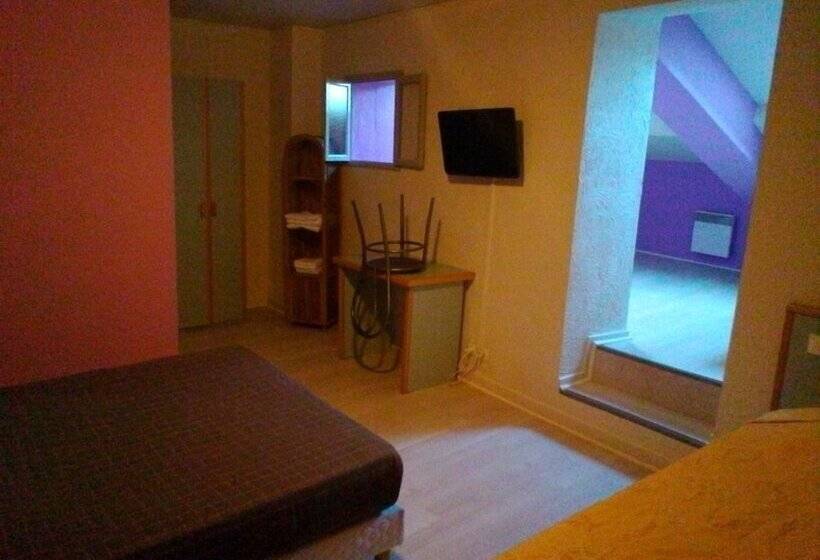 غرفة قياسية ثلاثية, Hôtel Restaurant Les Alizes Loriol Le Pouzin