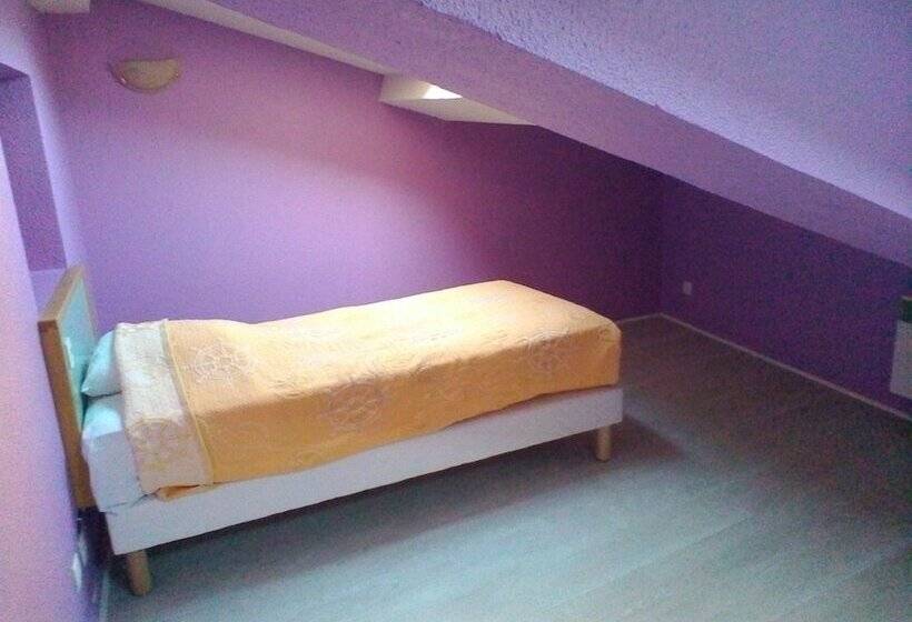 غرفة عائلية, Hôtel Restaurant Les Alizes Loriol Le Pouzin