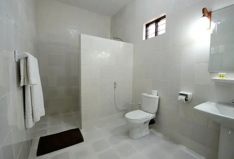 اتاق استاندارد با چشم‌انداز استخر, Amaan Beach Bungalows