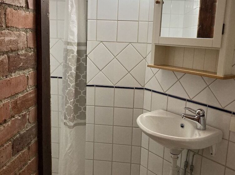 庭の見えるシングルルーム, Pensionat Granparken