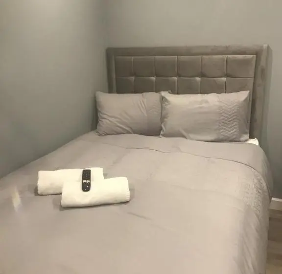 اتاق استاندارد یک نفره, Brownlows Inn