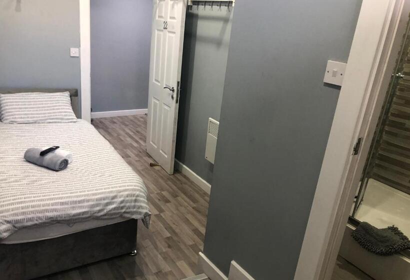 غرفة قياسية فردية, Brownlows Inn