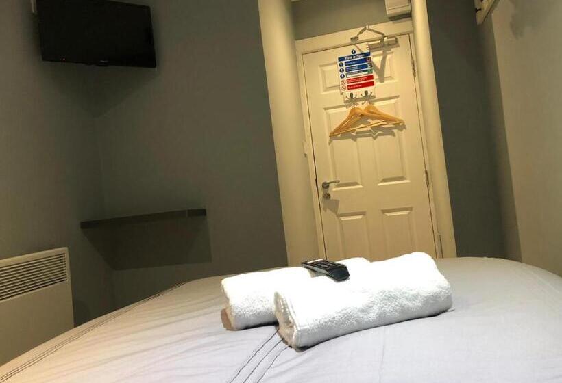 غرفة أساسية, Brownlows Inn