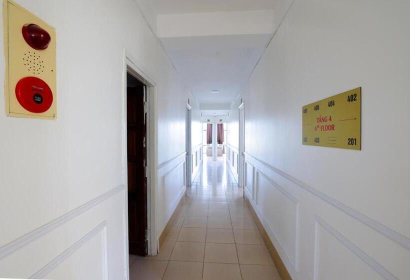 اتاق استاندارد با چشمانداز, Cong Fu