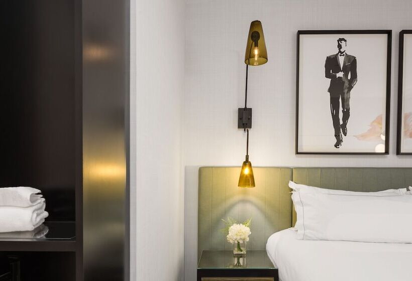 غرفه قياسيه سريرين مزدوجين, The Godfrey Hotel Hollywood