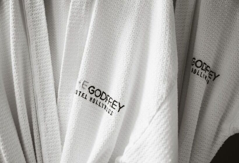 غرفه قياسيه سريرين مزدوجين, The Godfrey Hotel Hollywood