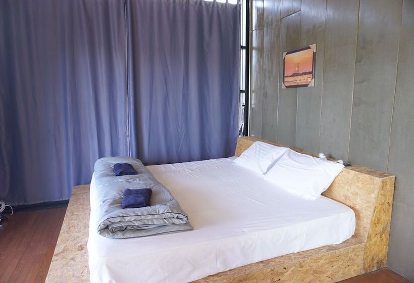 Номер Стандарт, Near Beach Hostel   Adults Only