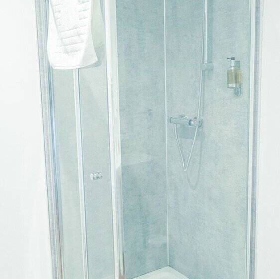 Номер Стандарт, Poseidon S Inn