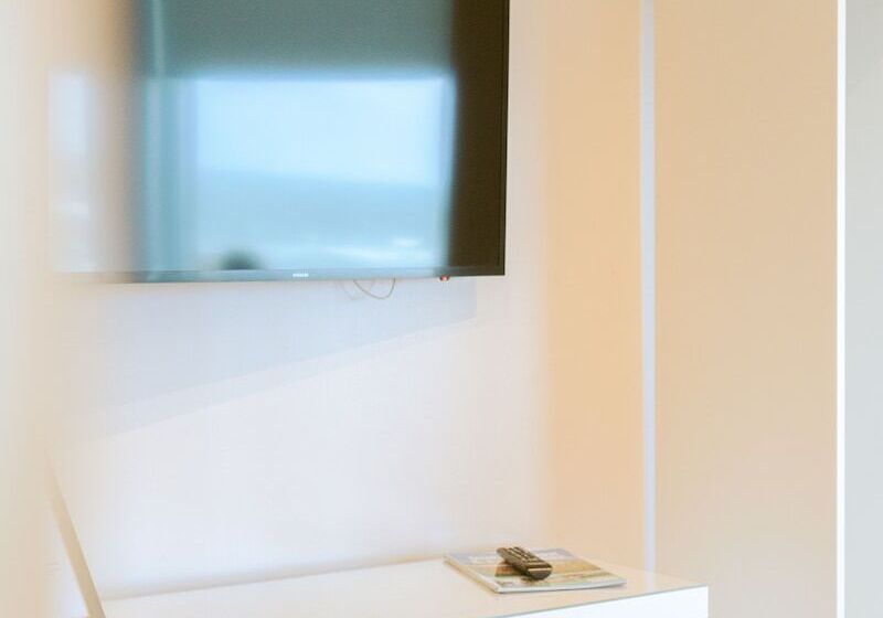 חדר דלוקס, Poseidon S Inn